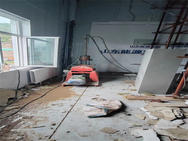 即墨地基基础下沉墙体裂缝加固注浆顶升施工